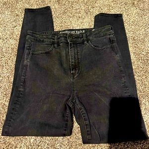 American Eagle Super High Rise Jegging